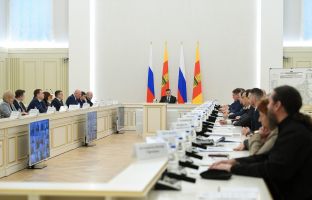 Губернатор Игорь Руденя поставил задачи по обеспечению безопасности в период крещенских купаний